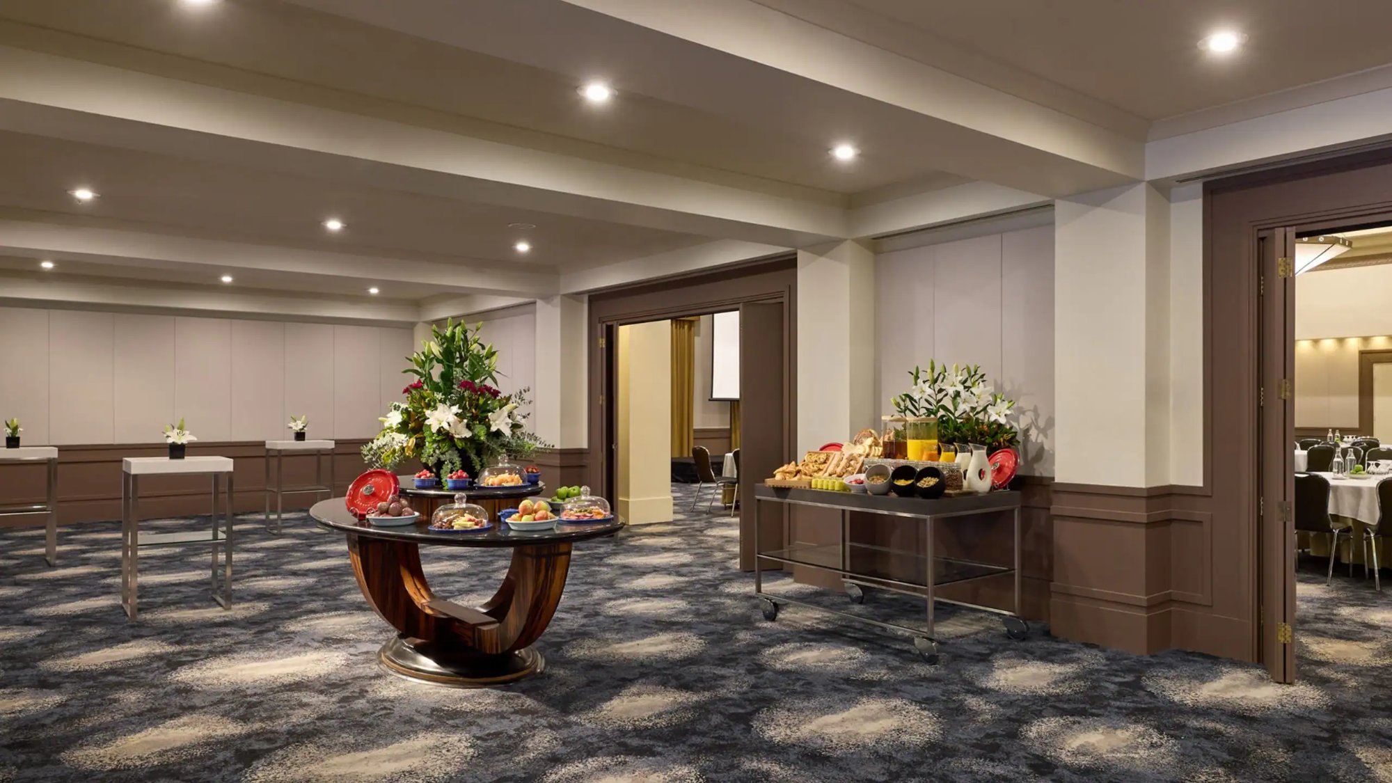 Park Hyatt Hotel — foyer